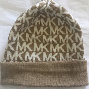 Michael Kors knit hat